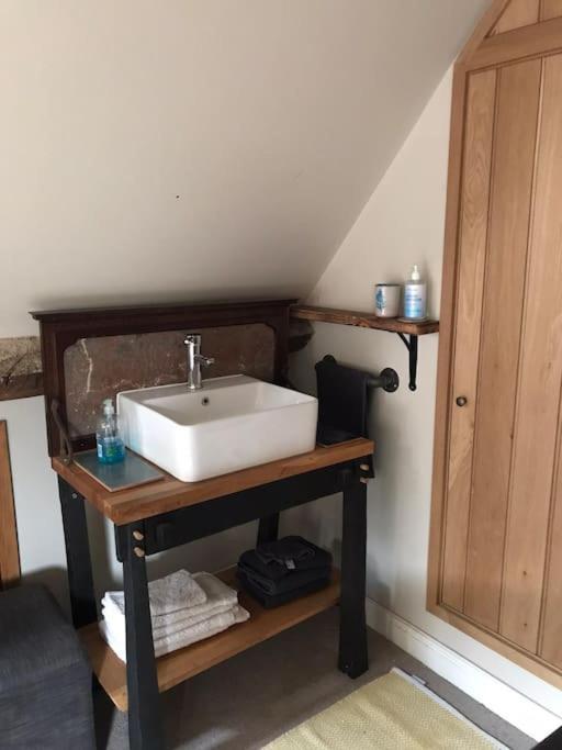 Woodmill Farm Cottage Alvington 외부 사진